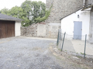 Town House With Courtyard Garden