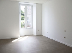 Town House With Courtyard Garden