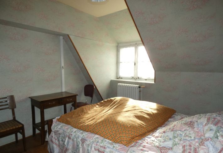 Detached Country House with Outbuildings