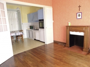 Detached House with Garden