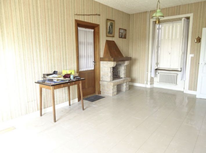 Detached House with Garden