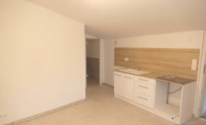 Business Premises with Apartment Above