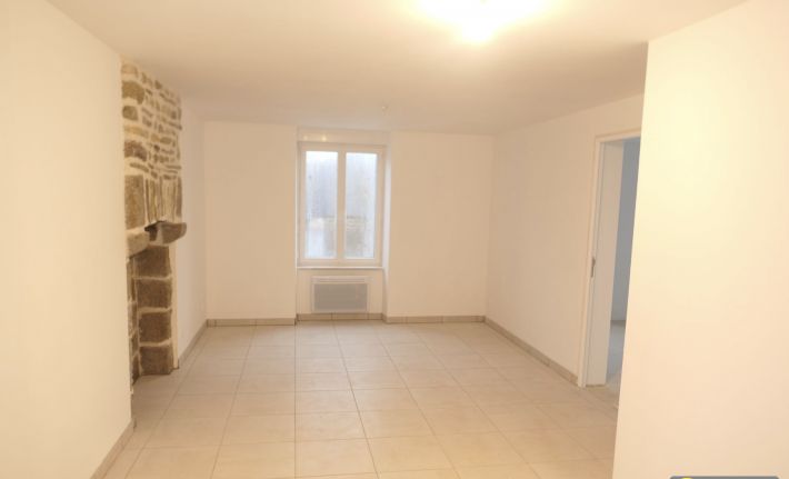 Business Premises with Apartment Above