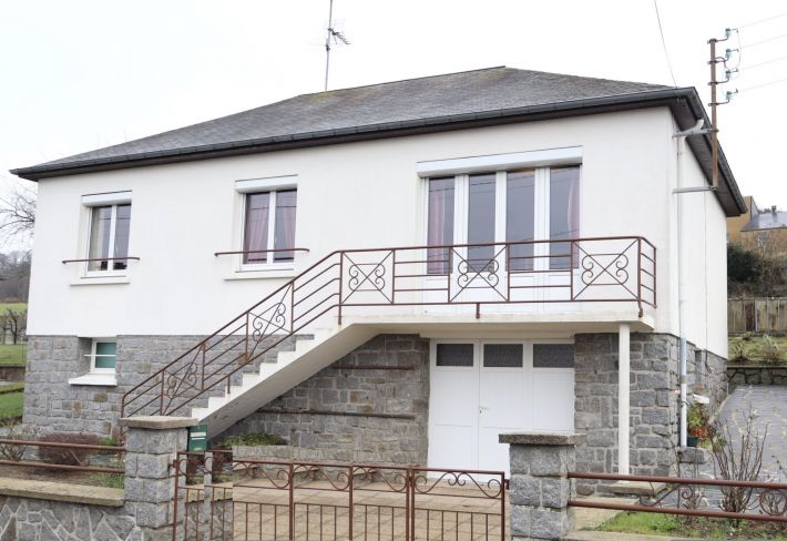 Detached House with Mature Garden