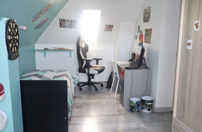 Attractive Detached Manor House Style Property