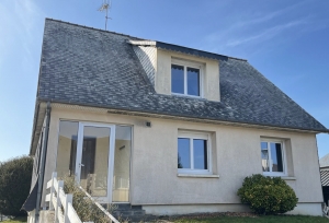 Detached House with Landscaped Garden