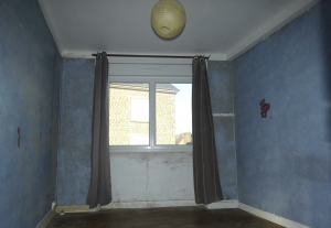 Building in Heart of Town Providing Income