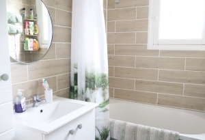 Detached House with Landscaped Garden