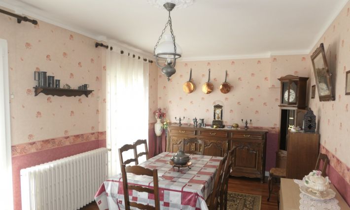 Semi-Detached House in Market Town