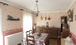 Semi-Detached House in Market Town