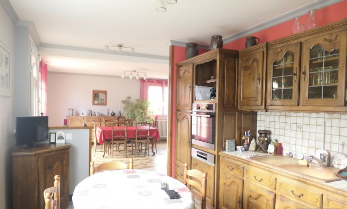 Impressive Detached House with Garden