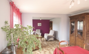 Impressive Detached House with Garden