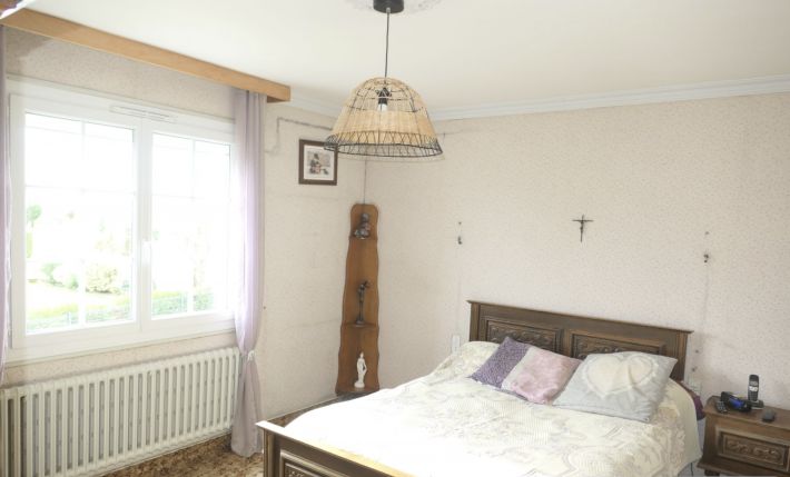 Impressive Detached House with Garden