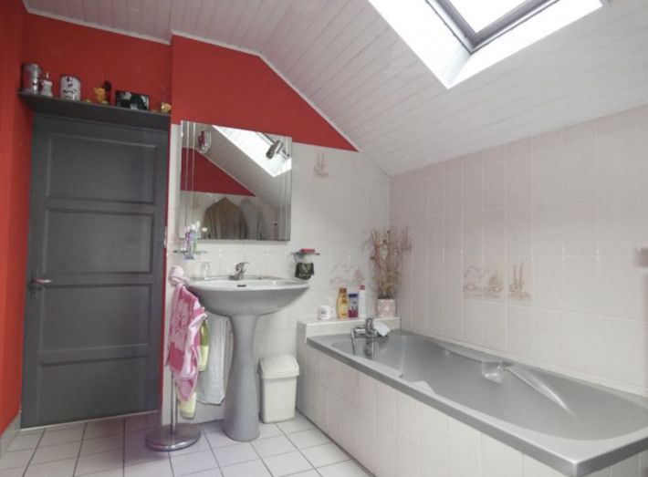 Detached Country House with Indoor Pool