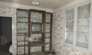 Main House and Outbuilding with Huge Potential