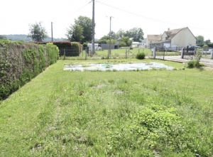 Semi-Detached House with Large Garden
