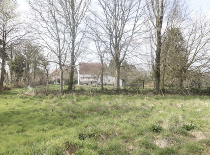 Detached Country House with Open Views