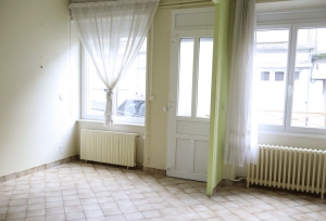 Town House With Courtyard