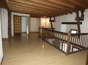 Detached House with Landscaped Garden