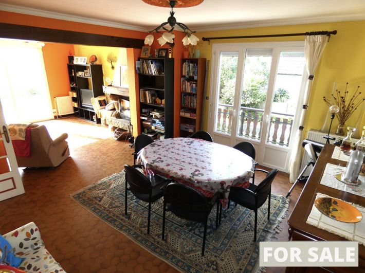 Detached Country House with Open Views