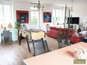 Lovely Detached House with Garden