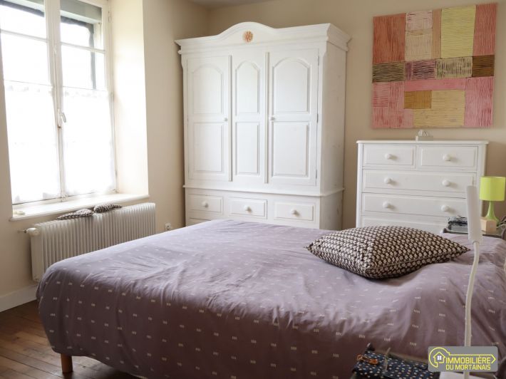 Lovely Detached House with Garden