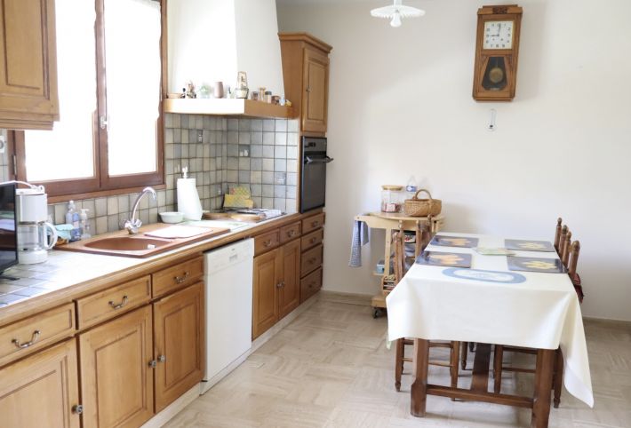 Detached House with Landscaped Garden