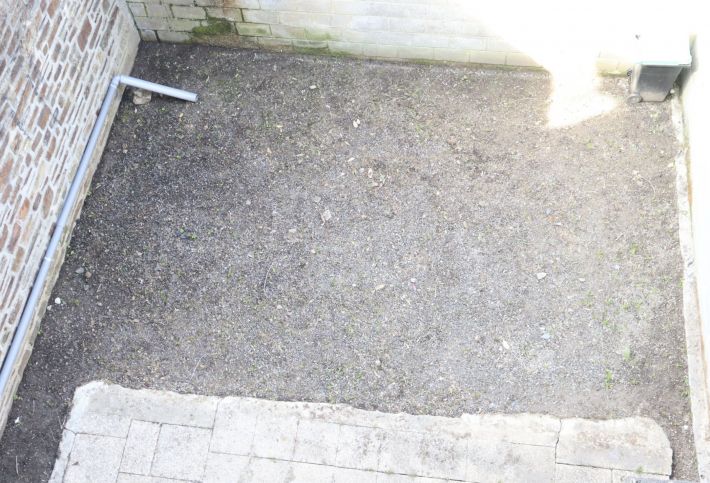 Town House With Courtyard Garden