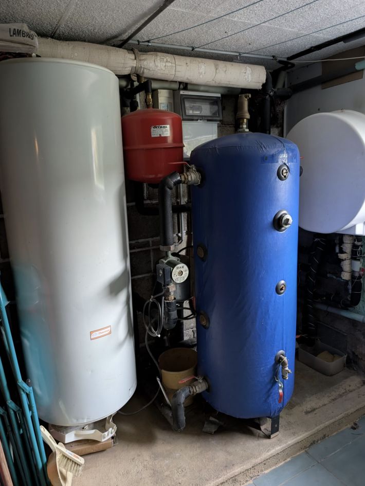 Detached House with Garden