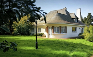 Beautiful Detached House and Garden