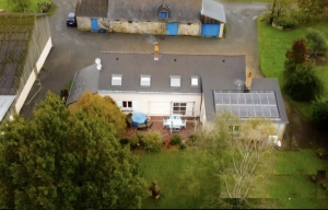 Detached House with Outbuildings in 2.9 Hectares