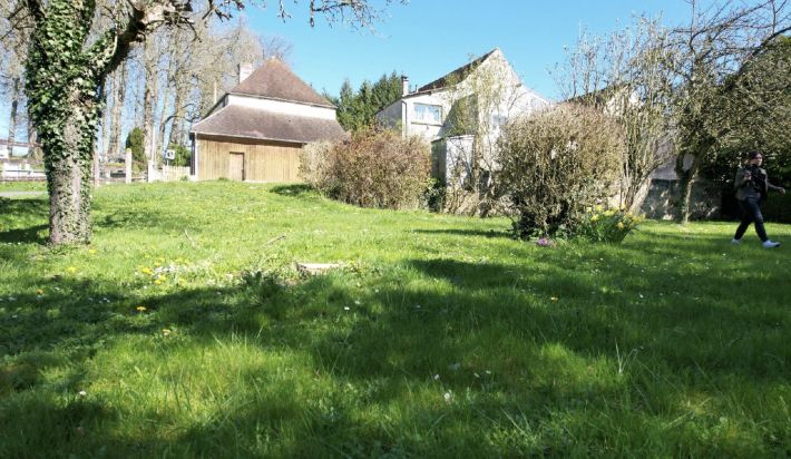 Main House with Second House to Develop