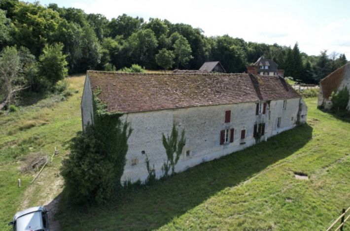 Countryside Longere House with Outbuildings and Land