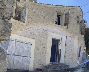 Stone House With Garage And Private Courtyard