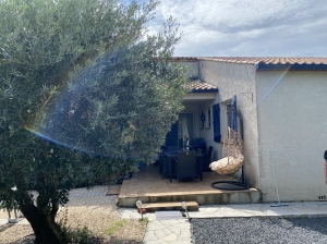 Very Comfortable Single Storey Villa With Garage