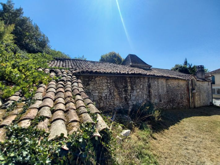 Village House of Character with Garden