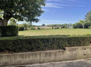 Detached House with Garden and Open View