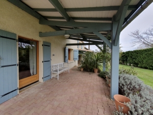 Detached Country House with Pool and Open Views
