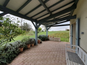 Detached Country House with Pool and Open Views