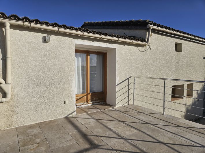 Detached Country House with Pool and Open Views