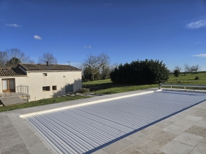 Detached Country House with Pool and Open Views