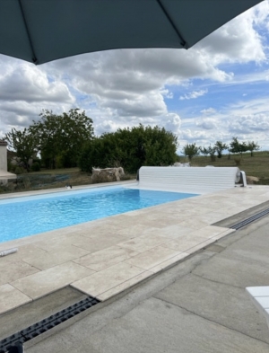 Detached Country House with Pool and Open Views