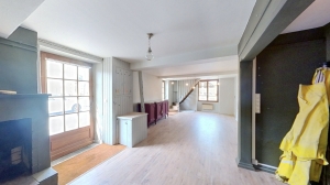 Property in the Heart of Picturesque Villae