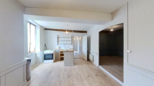 Property in the Heart of Picturesque Villae