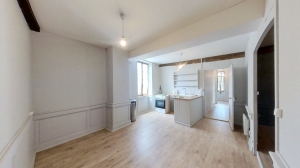 Property in the Heart of Picturesque Villae