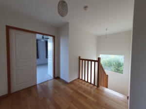 Detached Country House with Swimming Pool and Landscaped Garden