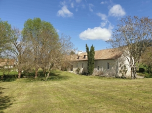 Detached Country House with Land and Swimming Pool