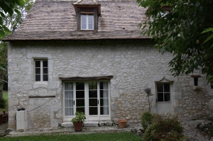Detached Country House with Land and Swimming Pool