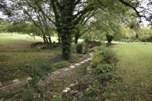 Detached Country House with Land and Swimming Pool