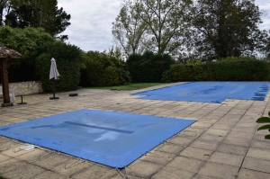 Detached Country House with Land and Swimming Pool